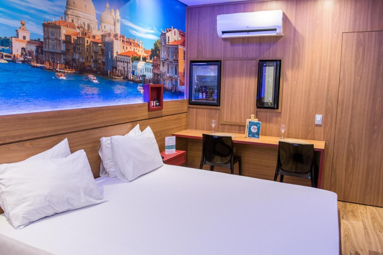 Alvorada Suites (Adults Only) リオ・ベルデ エクステリア 写真